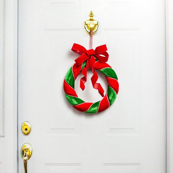 13  Velvet Wreath: Red & Emerald Online Hot Sale